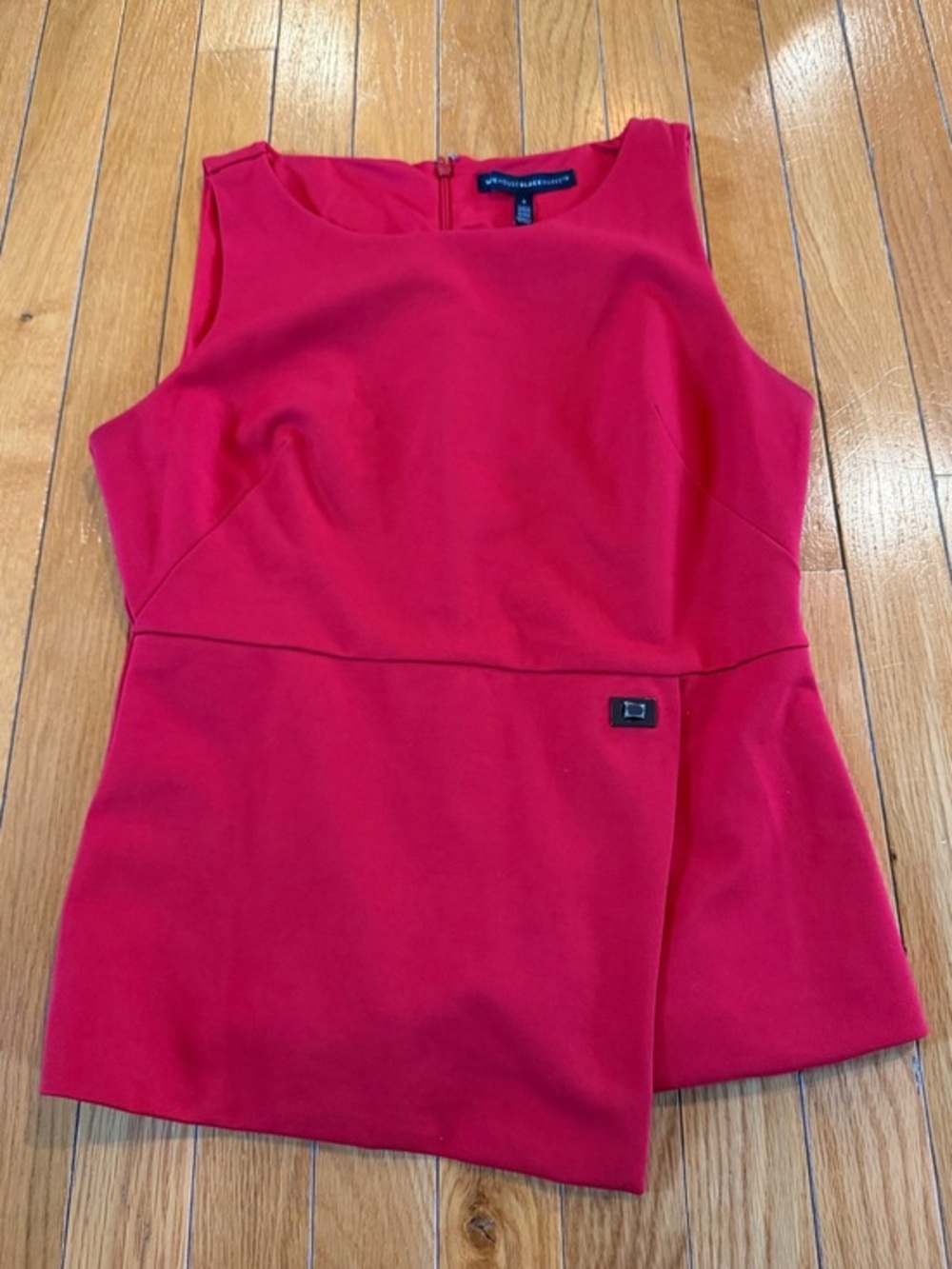 White House Black Market Red Sleeveless Peplum Top Blouse size 4